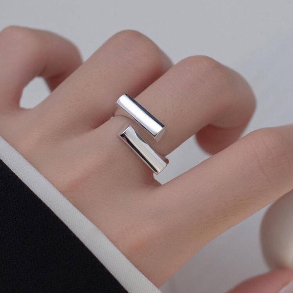 Modern Silver Geometric Ring